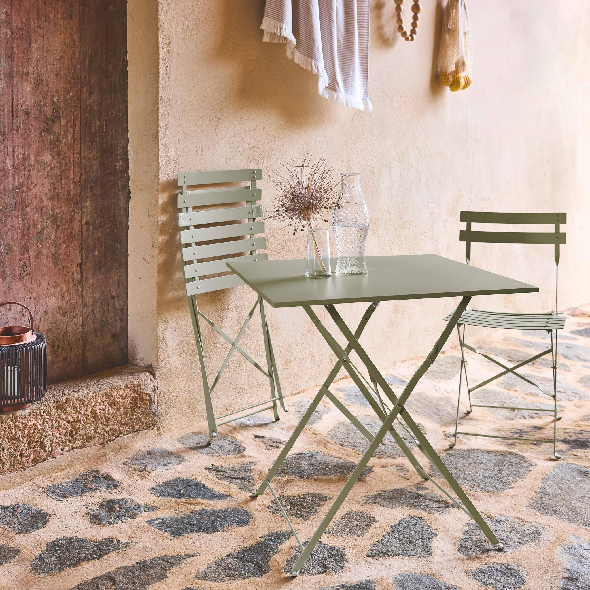 sweeek - Bistrotafel met 2 stoelen inklapbaar metaal 70 x 70cm