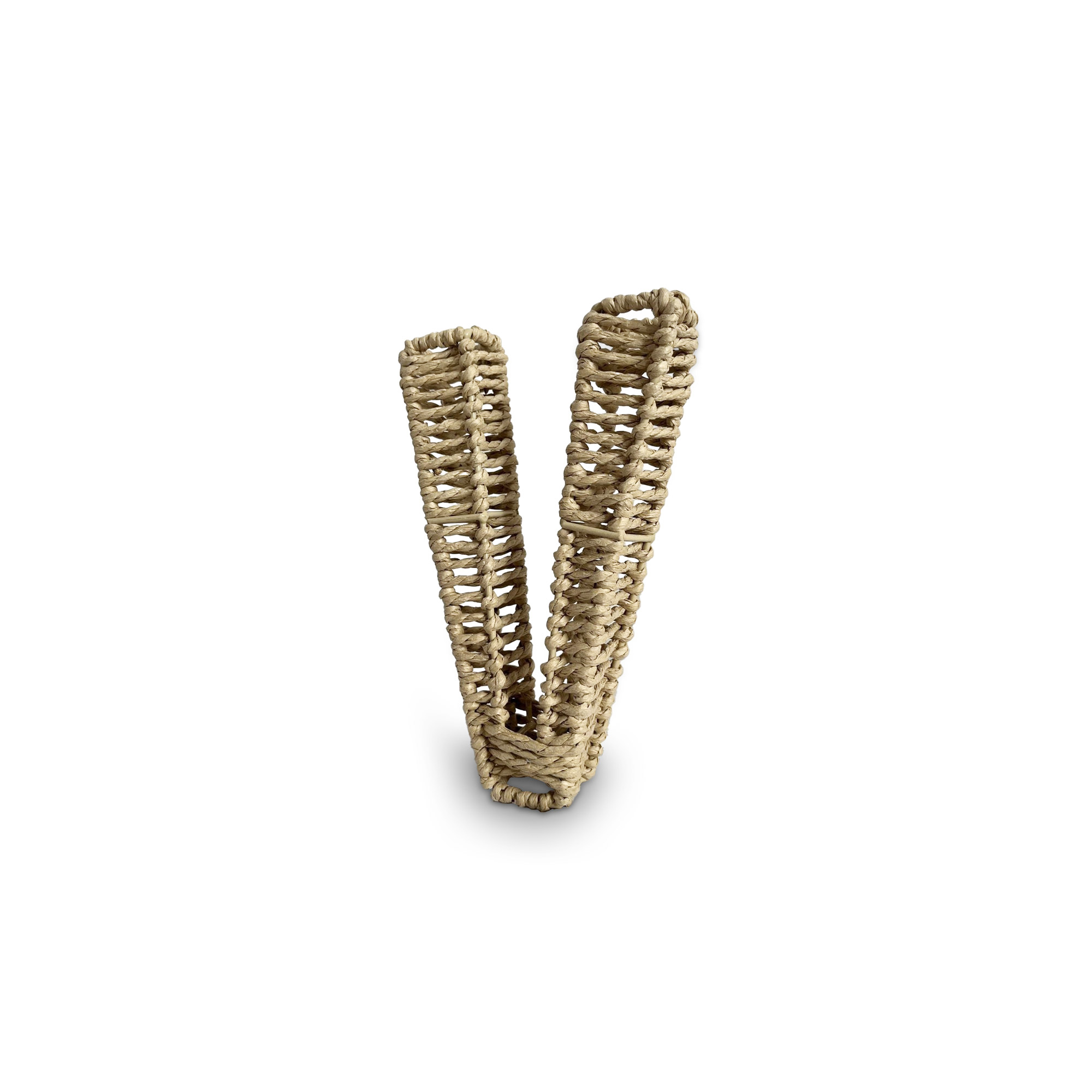 Buchstabe 'V' aus Papiergeflecht, braun, H 20,5 cm, B 12,5 cm, L 3,5 cm von fischer's lagerhaus