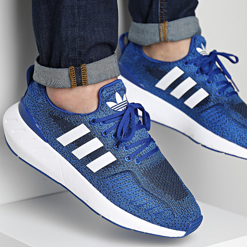 Baskets Swift Run 22 GZ3498 Royal Blue Cloud White Legacy Ink