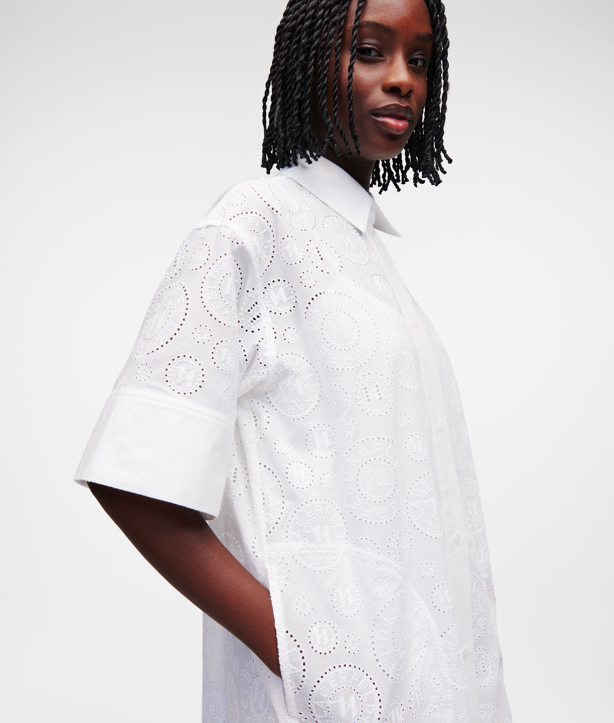 ROBE CHEMISE À BRODERIE ANGLAISE