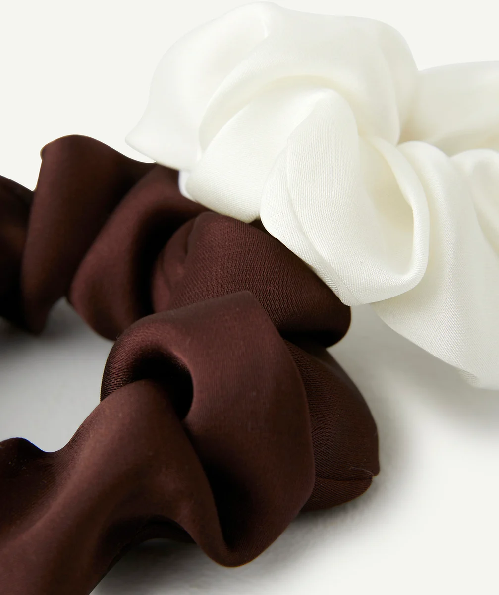 CHOUCHOU EN SATIN MARRON ET BLANC FILLE