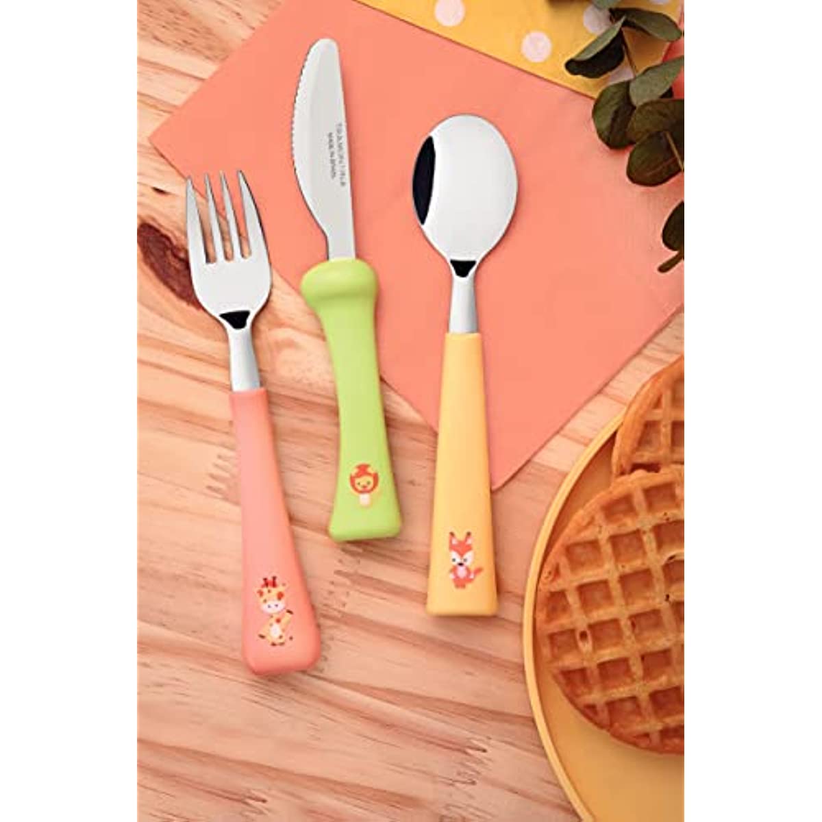 Jogo de Talheres Infantil Tramontina Baby Friends com L&acirc;minas de A&ccedil;o Inox e Cabos de Polipropileno Colorido 03 Pe&ccedil;as