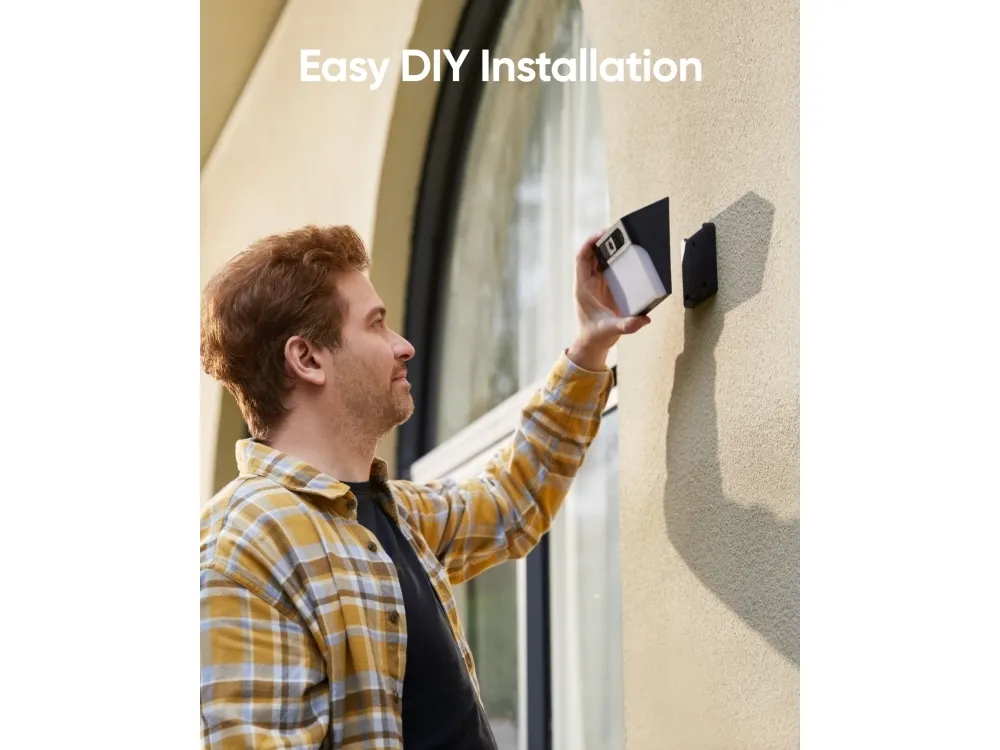 Eufy Solar Wall Light Cam S120, IP-sikkerhedskamera, Udendørs, Trådløs, Amazon Alexa & Google Assistant, 4000 K, Væg