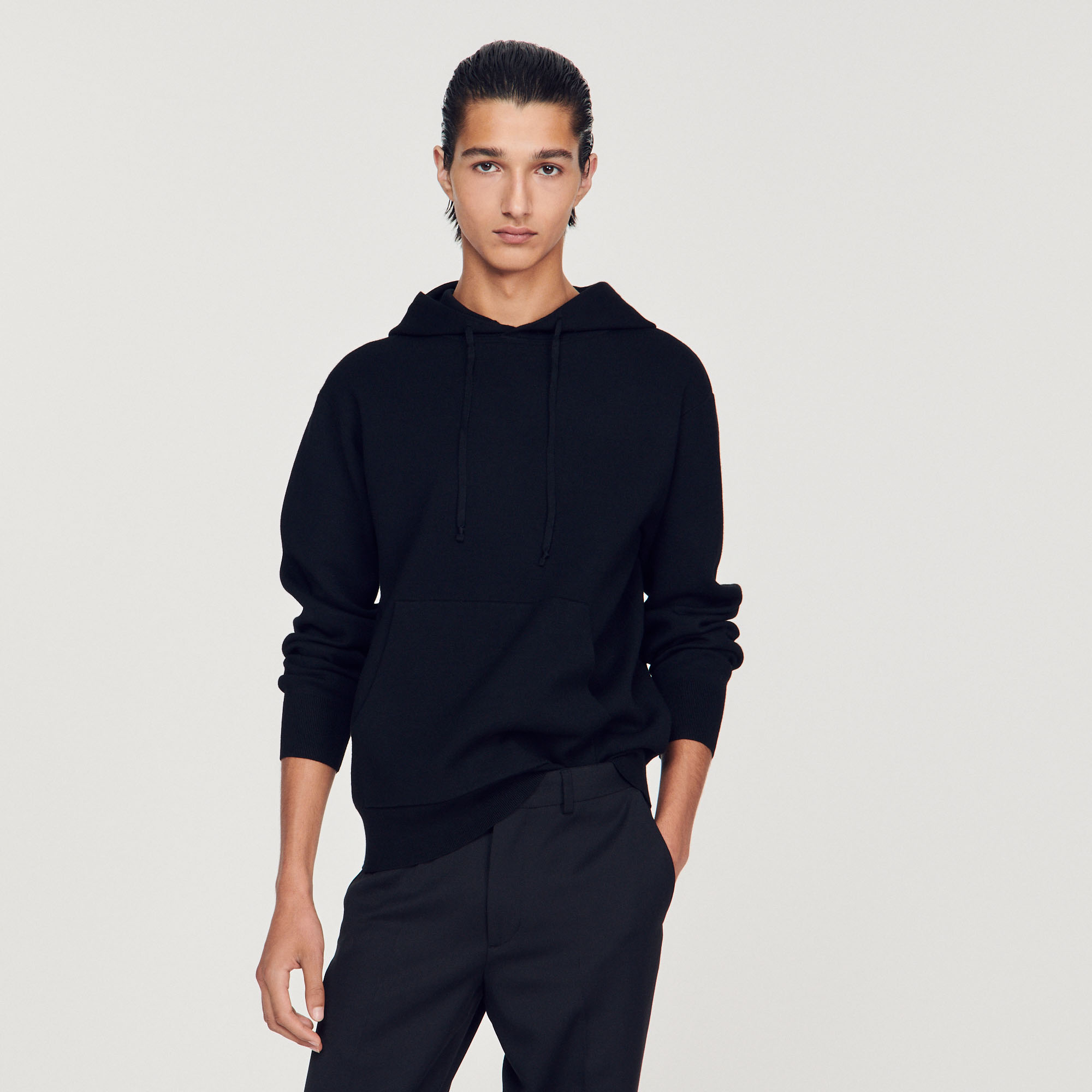 Hoodie en maille tricotee
