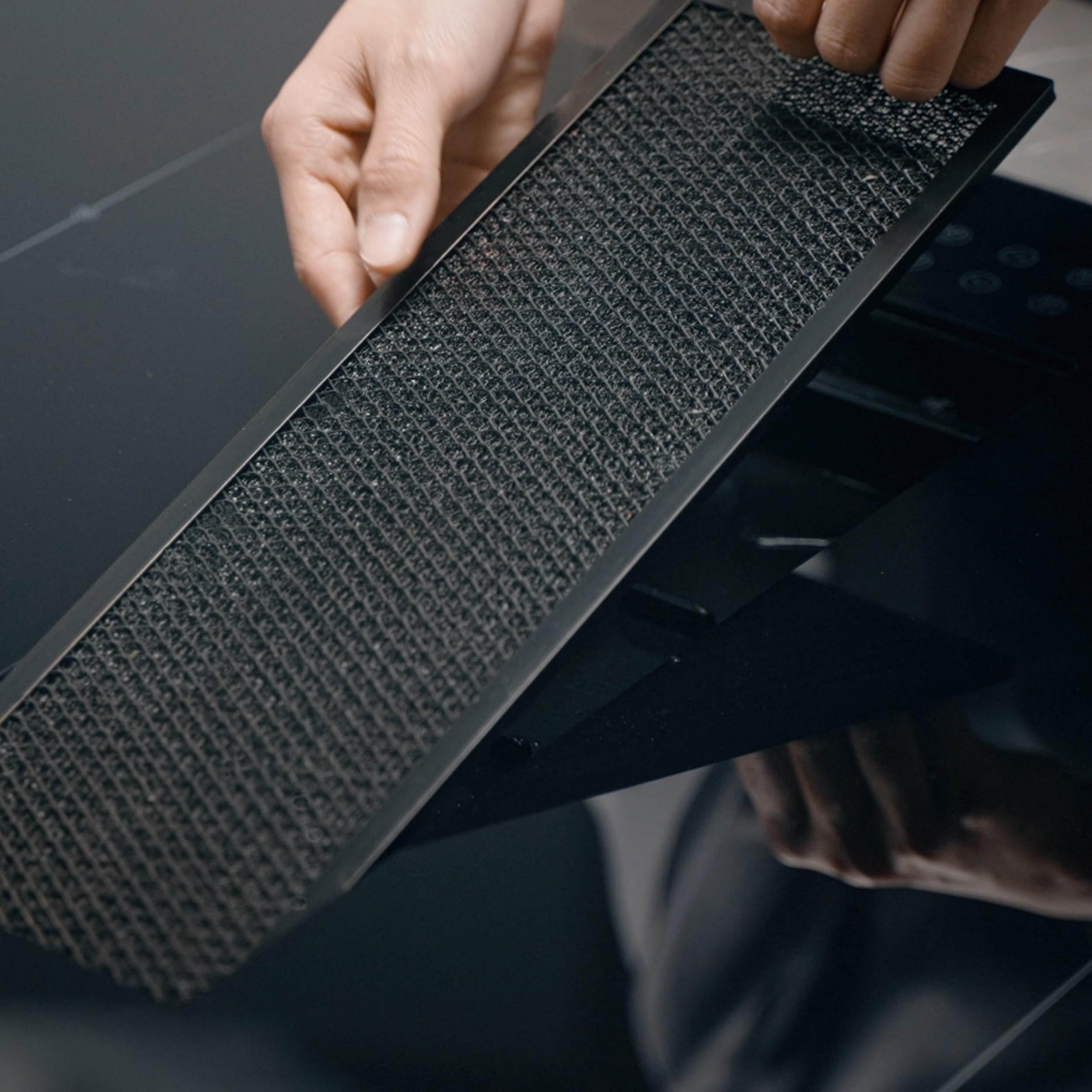 CIARRA One Plaque à Induction et Hotte Intégrée-4 Foyers-83cm-7000W-9 Niveaux de Puissante-500m³/h-Flex zone-Boost-4 Vitesses-Filtration Multiple-Tact
