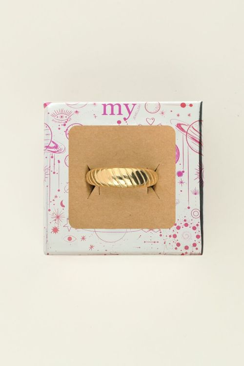 Universe ring met ribbels
