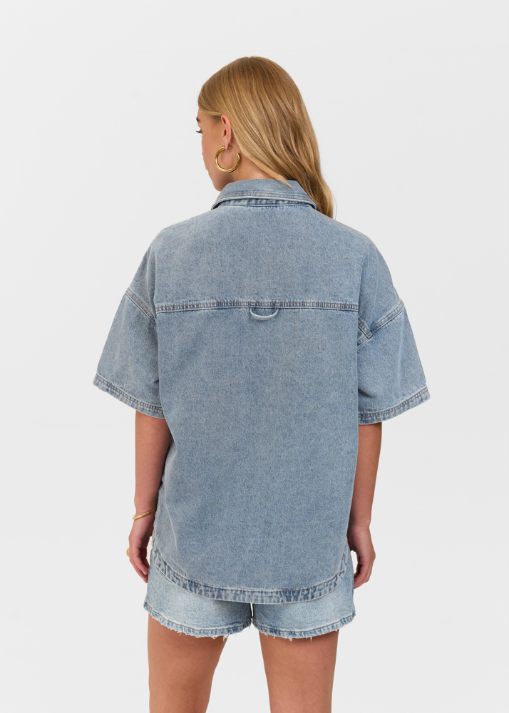 Oversized denim blouse korte mouw sea blauw