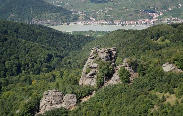 Hubschrauber-Rundflug durch die Wachau in Kilb bei St. Pölten als Geschenkidee