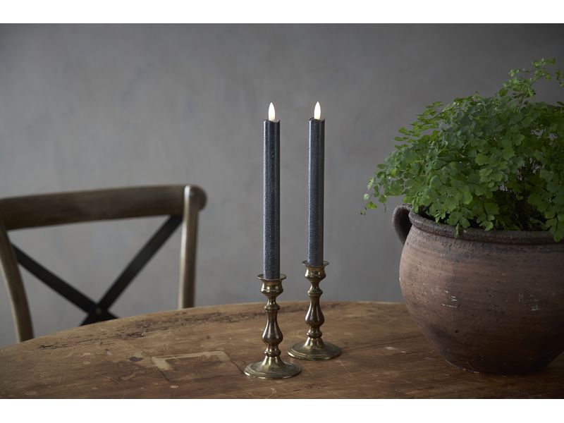 Star Trading LED-Stabkerzen Set Dinner 2P Flamme 25 cm – sc LED-Kerzen-2er-Set