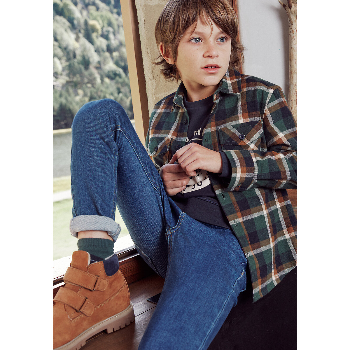 COLEÇÃO LA REDOUTE<br>Botas de tornozelo em couro forrado com fecho de velcro