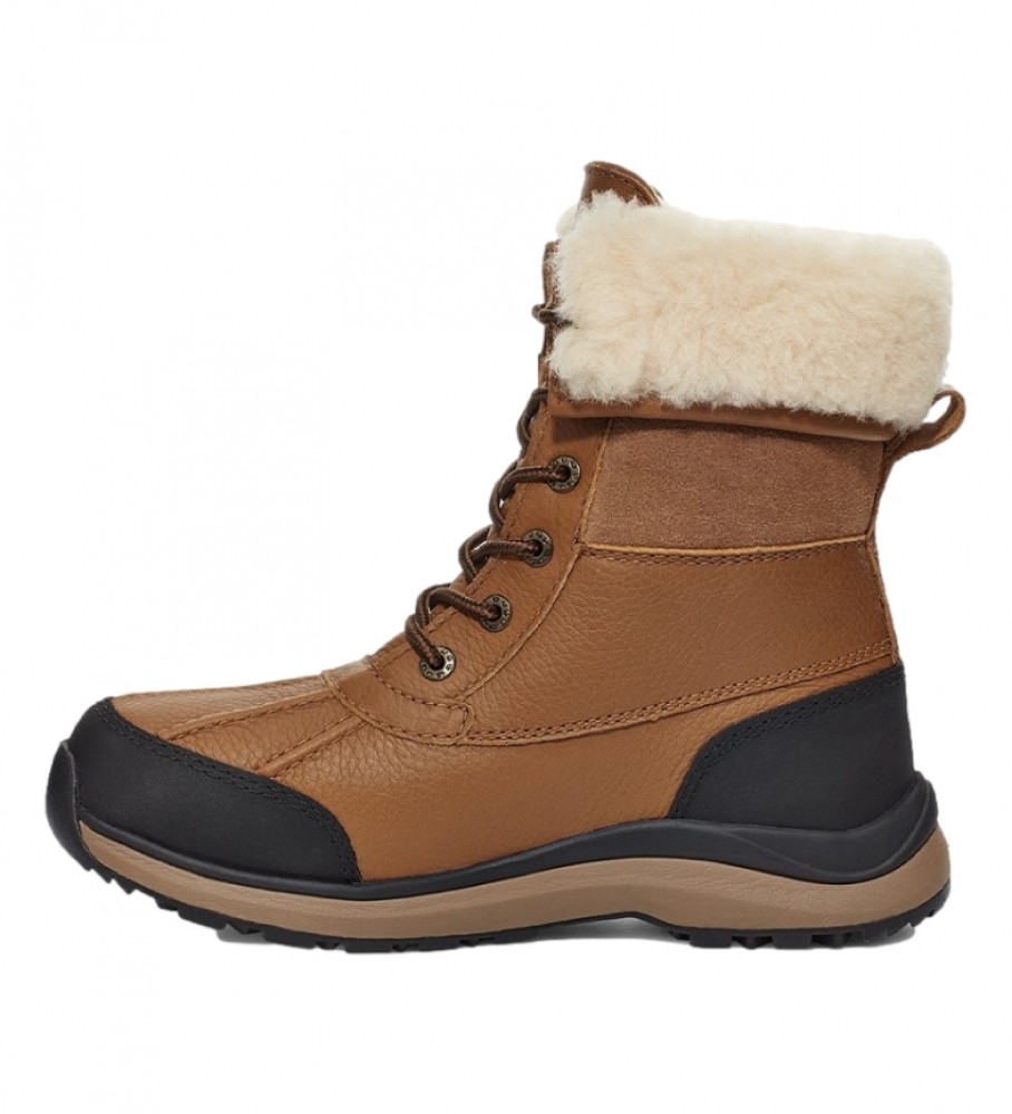 Botas UGG W Adirondack Boot III em couro marrom