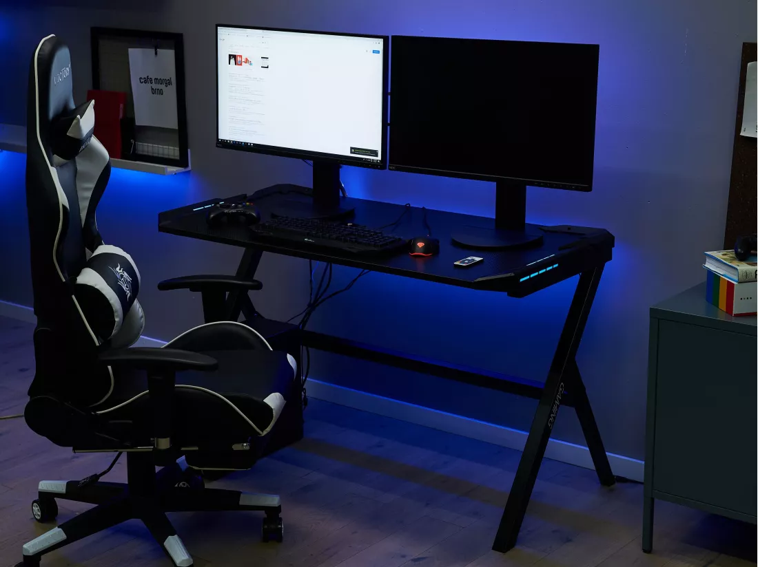 Bureau gamer éclairage LED 120 x 60 cm noir DANVERS
