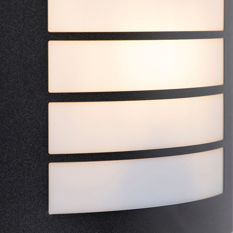 Moderne buitenwandlamp zwart IP44 - Miro
