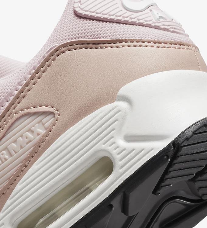 Nike Women Air Max 90 Sneakers