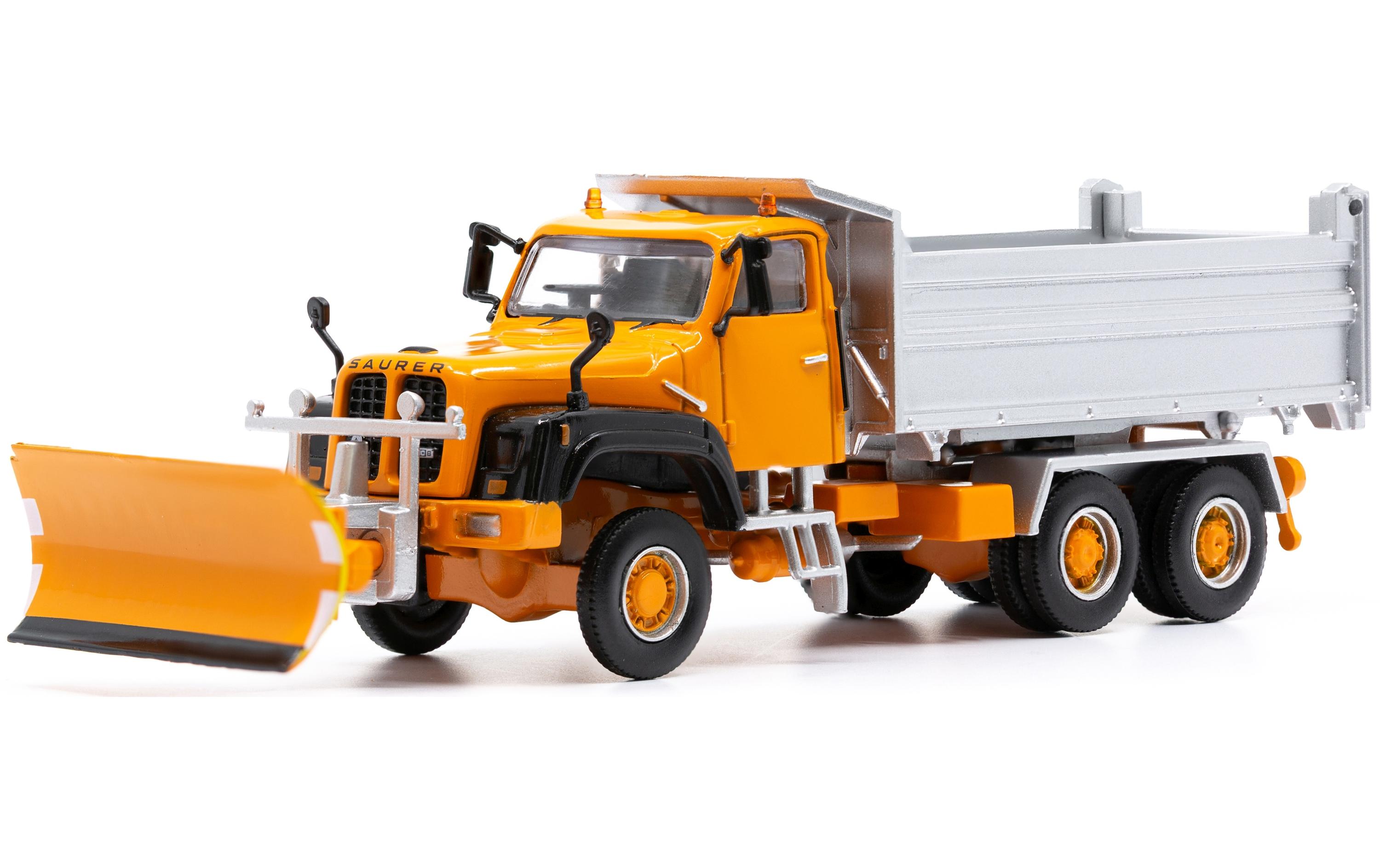 LKW Saurer D330N 6 x 6 Kipper mit Schneeräumer Orange 1:87H0 Lastwagen Modell mit Schneepflug