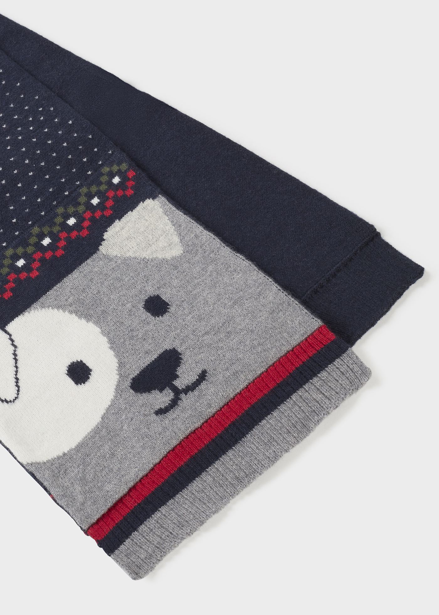 Conjunto de gorro e cachecol de tricô para bebê