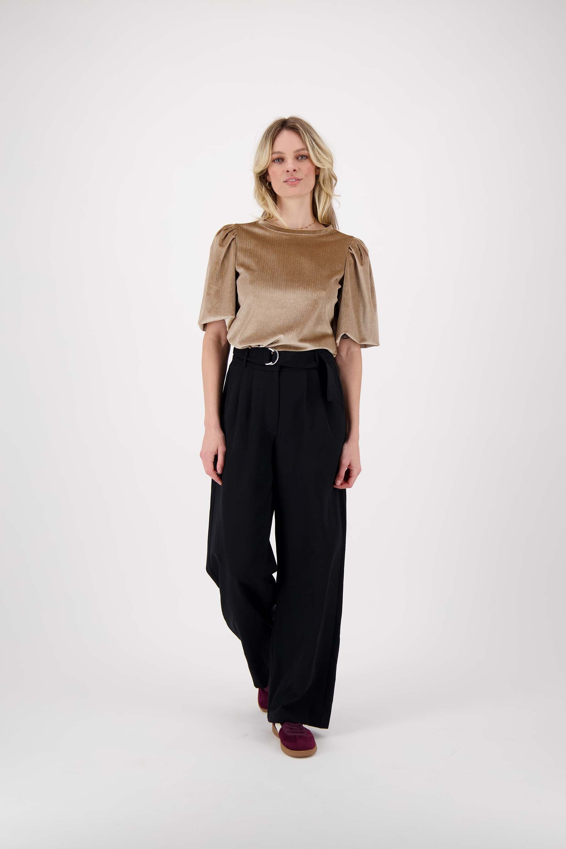 wijde broek met ceintuur