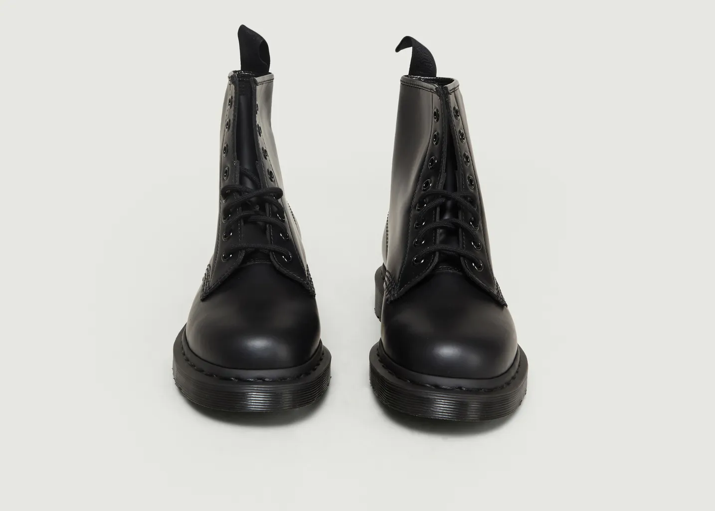 Boots 1460 Mono Dr. Martens