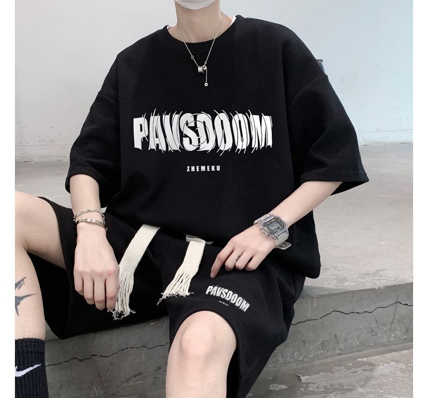 Priam - Set: T-shirt met korte mouwen en letters + korte broek