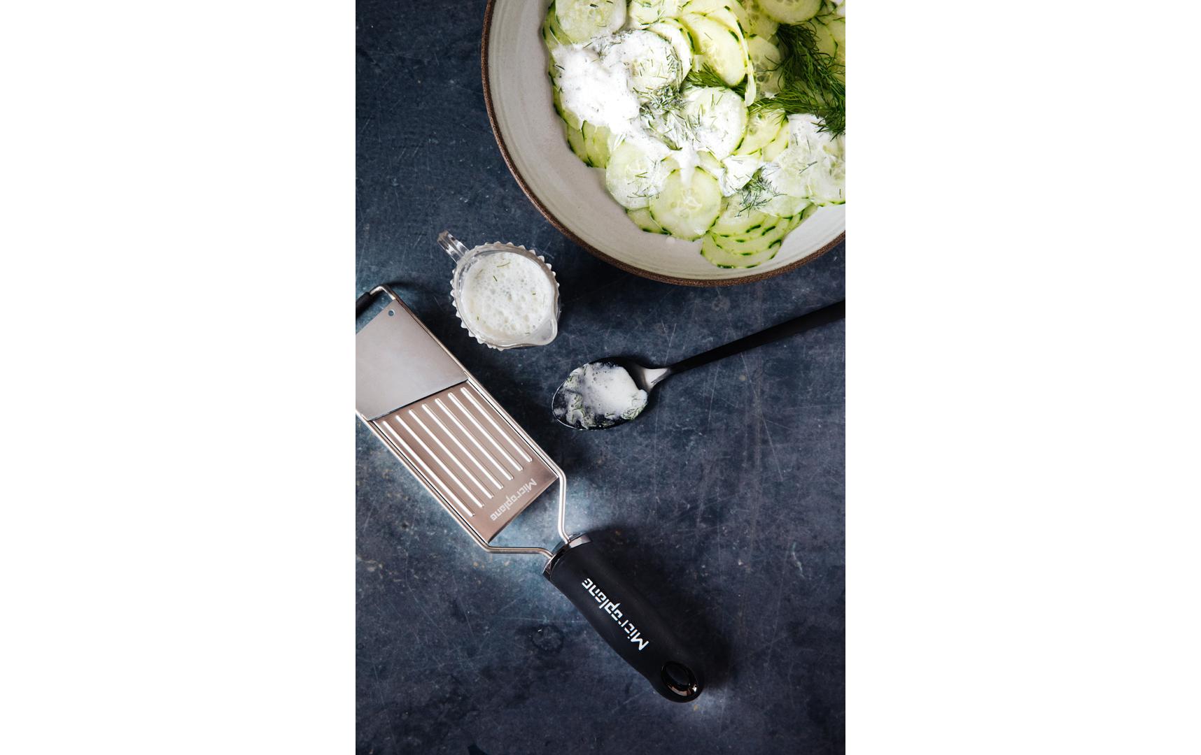 Gourmet Profi Hobel SchwarzManuelle Schneidemaschine aus Edelstahl