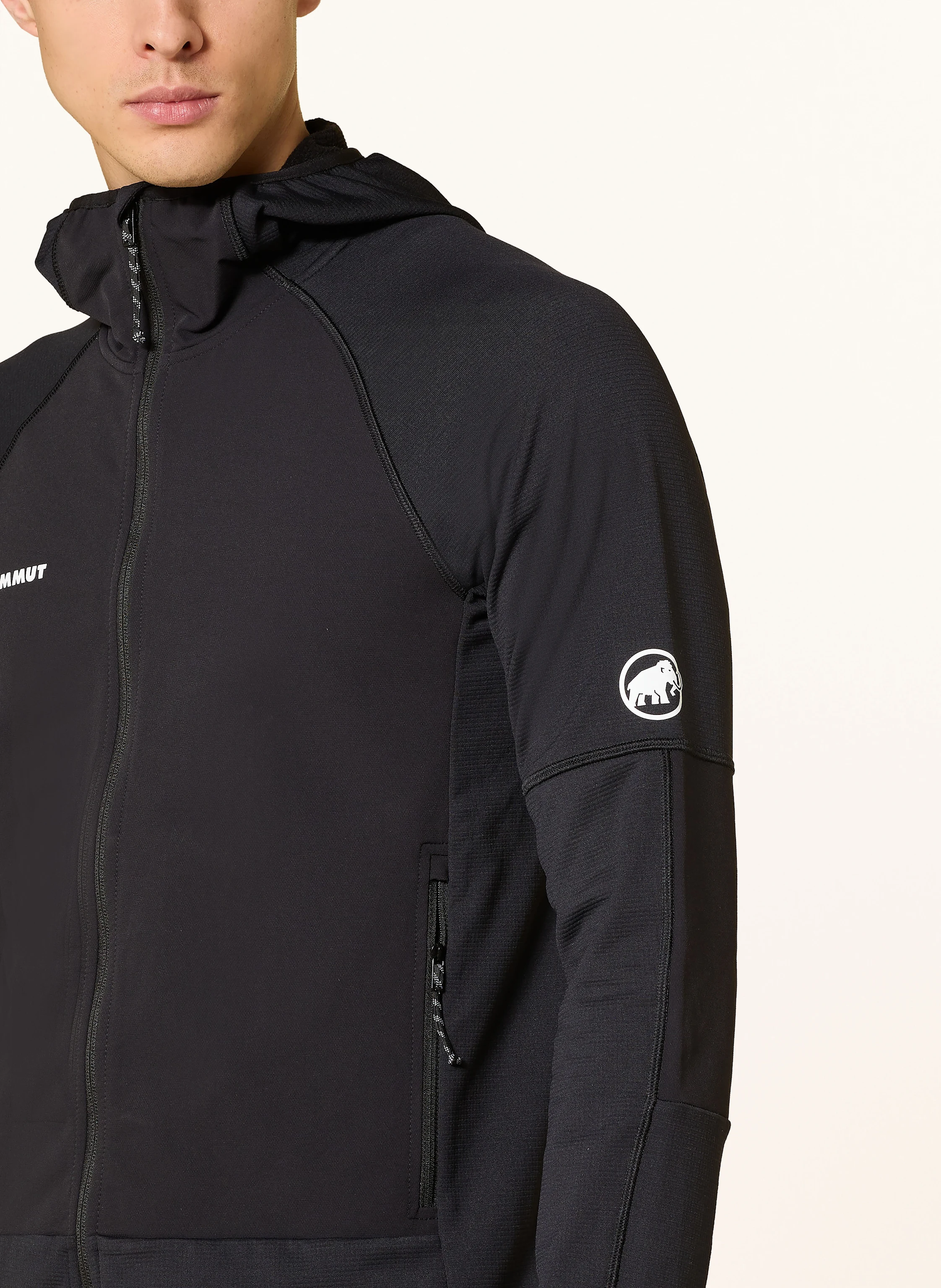 MAMMUT Midlayer-Jacke MASSONE ML HOODED