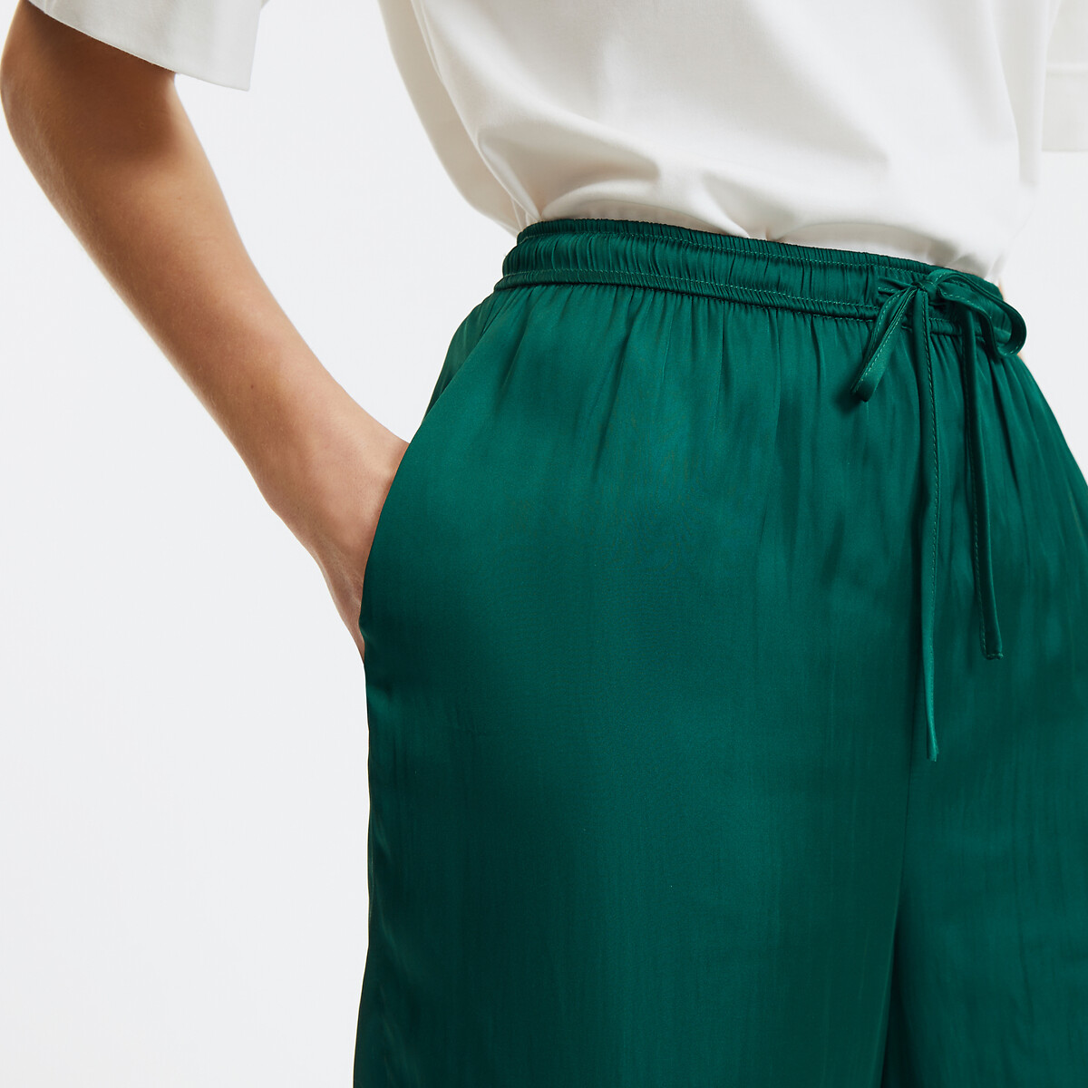 COLEÇÕES LA REDOUTE<br>Calças amplas e fluidas com cintura elástica