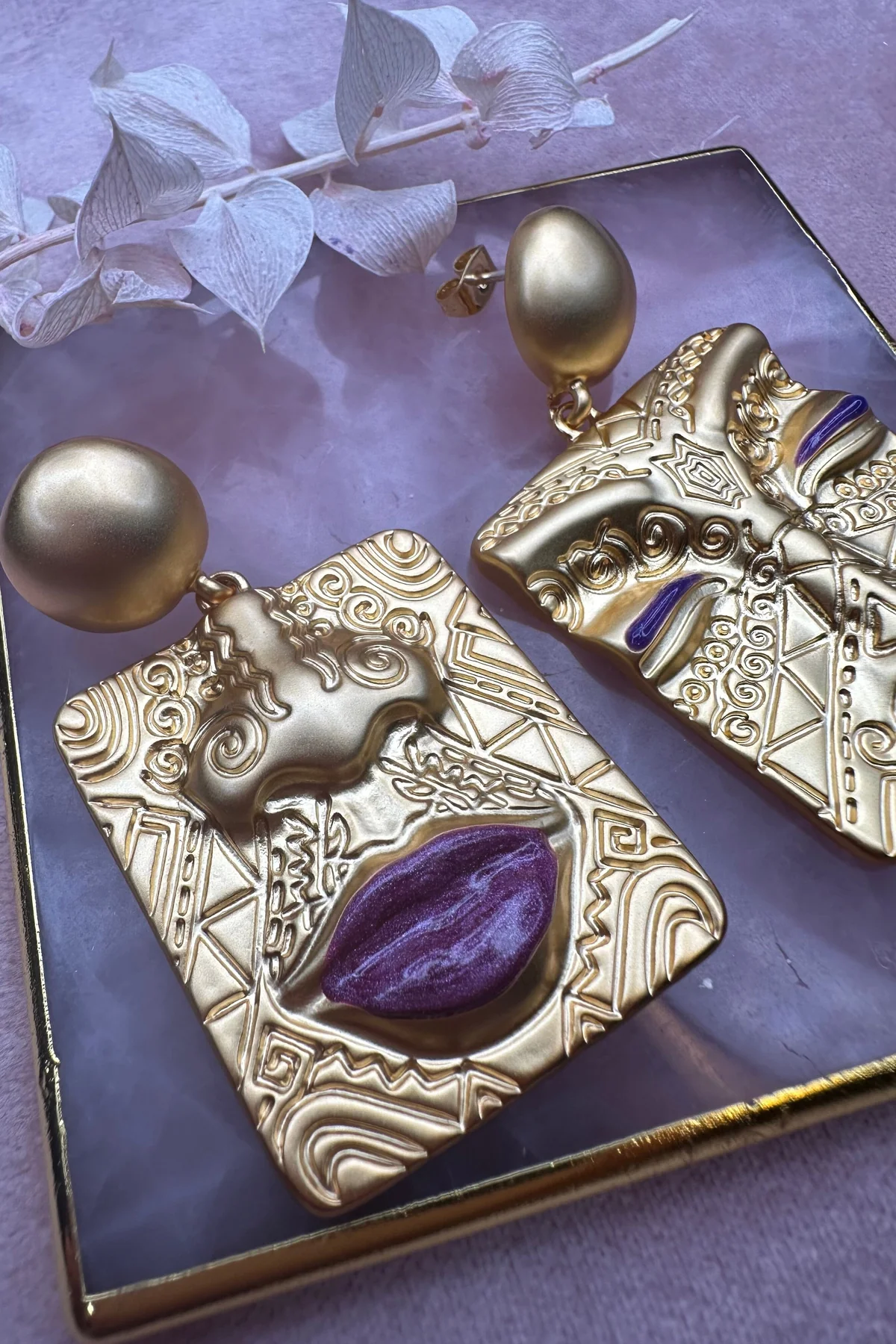 Mellow Moon Maiken Earring