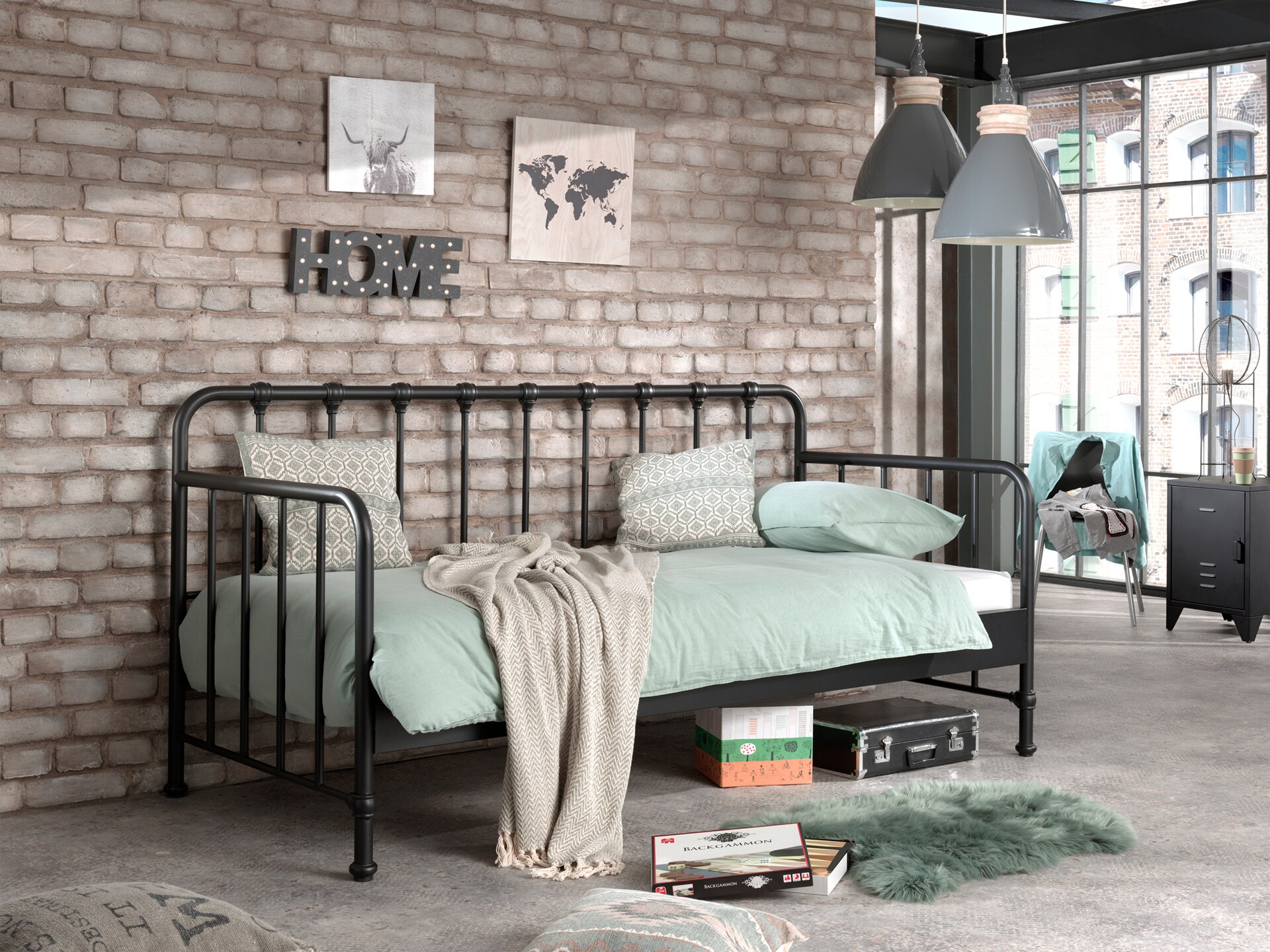 BRONXX Daybett mit Liegefläche 90 x 200 cm Schwarz matt