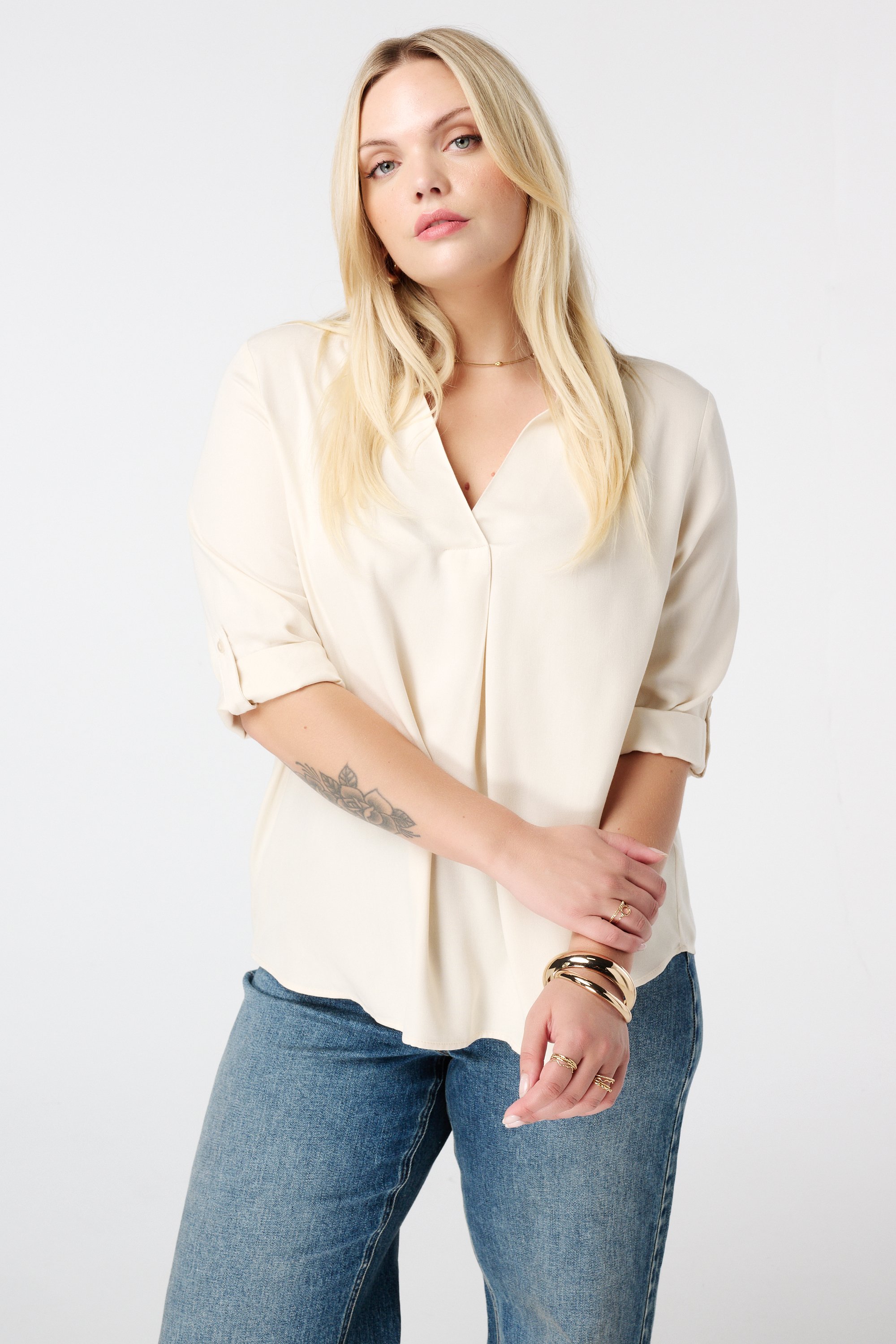 Blouse met opgerolde mouwen Kit