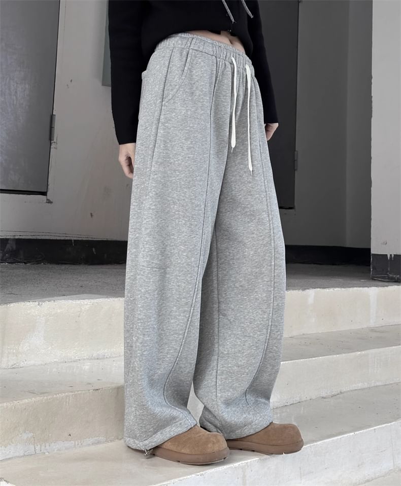 SIMPLE BLACK - Hoge taille effen wijde joggingbroek