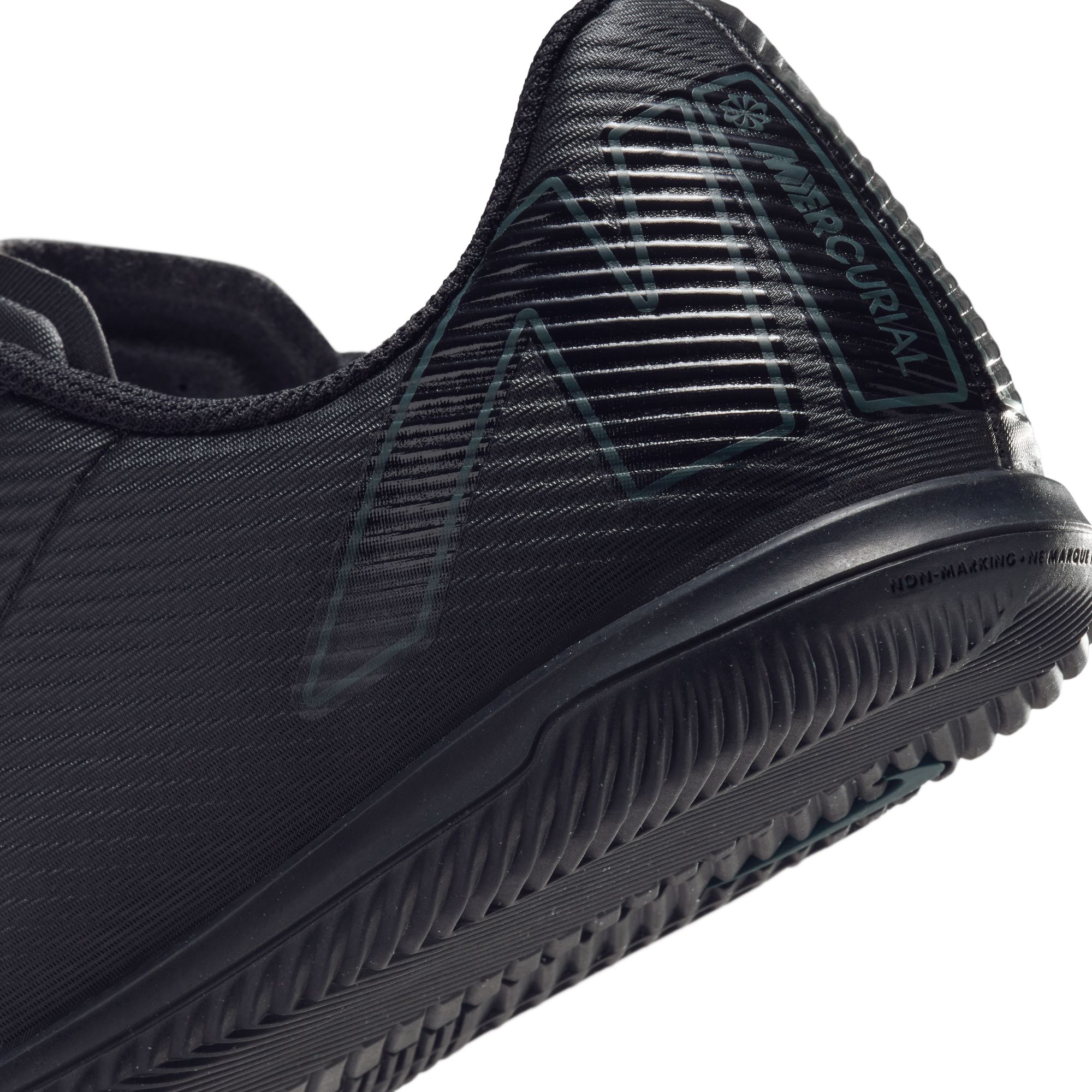 Mercurial Vapor 16 Club IC Junior 002/Black/Black/Deep Jungle
