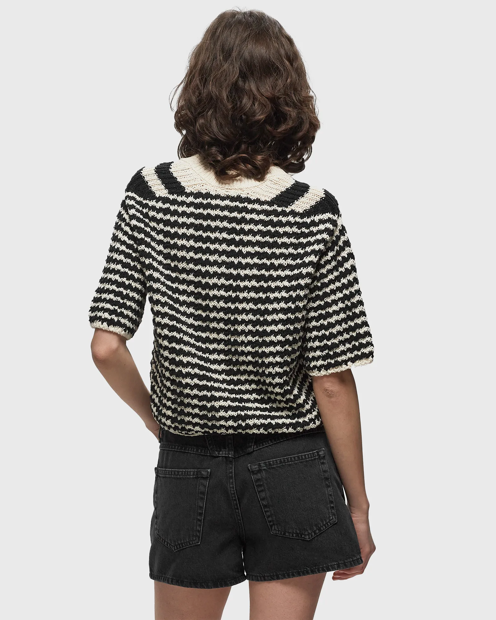 CLOSED V CARDIGAN SHORT SLEEVE