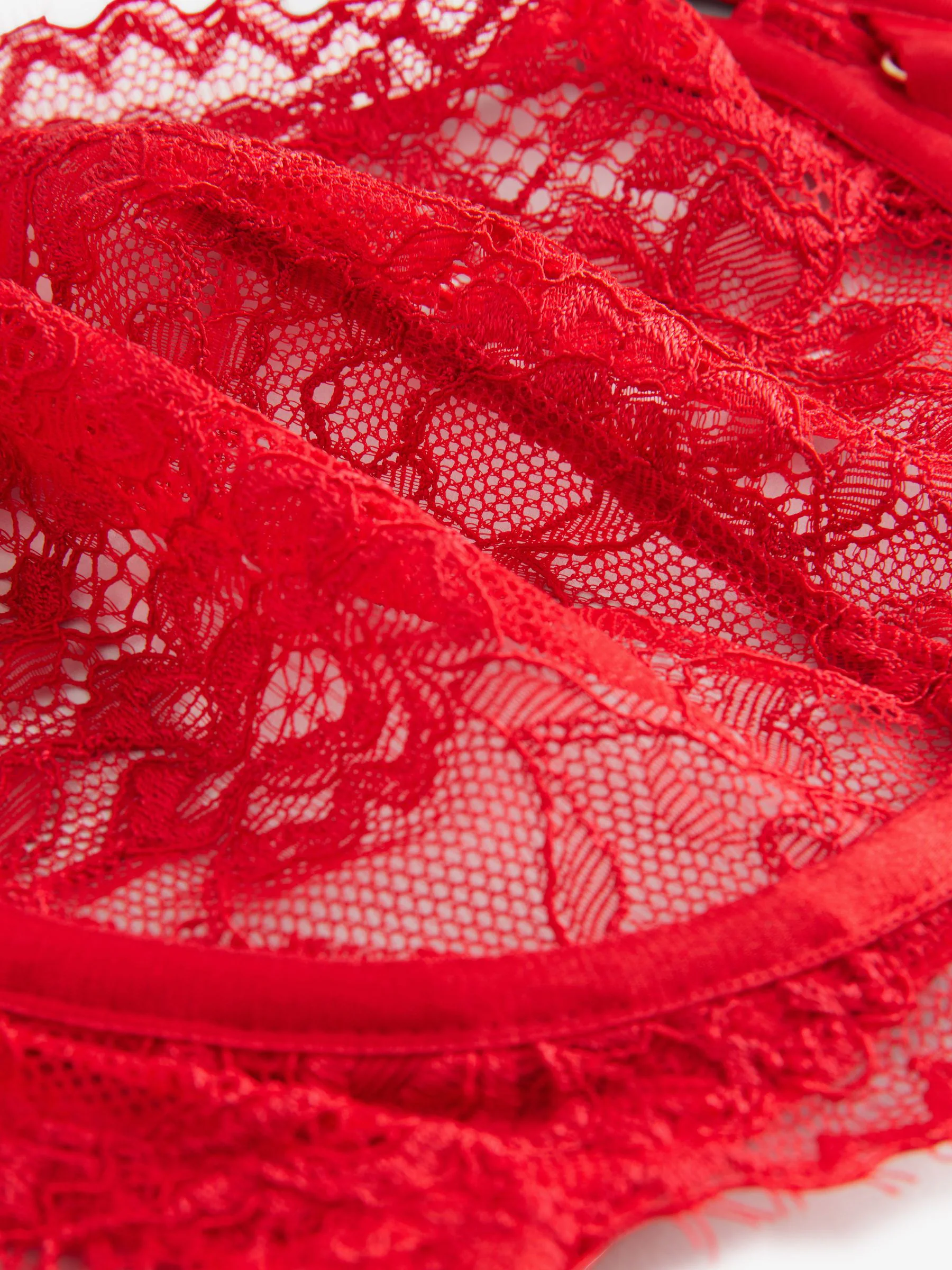 Rood - A-E Lace Bra