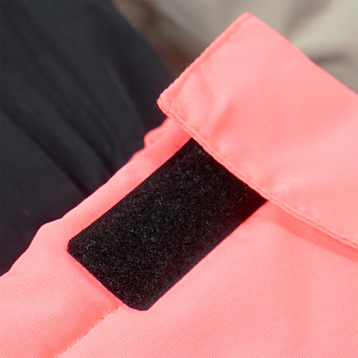 Topolino Mädchen Schneeoverall mit Farbteilern schwarz / oliv / helloliv / neonpink