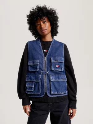 Colete utilitário casual com zíper em jeans desbotado