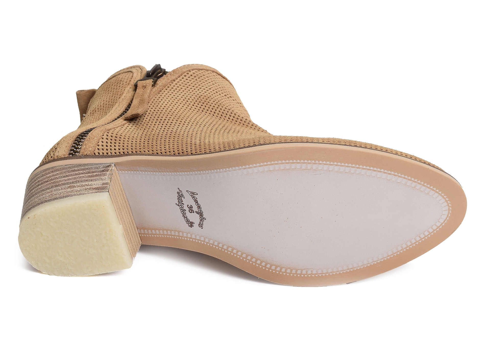 Nelly 5050 camel
