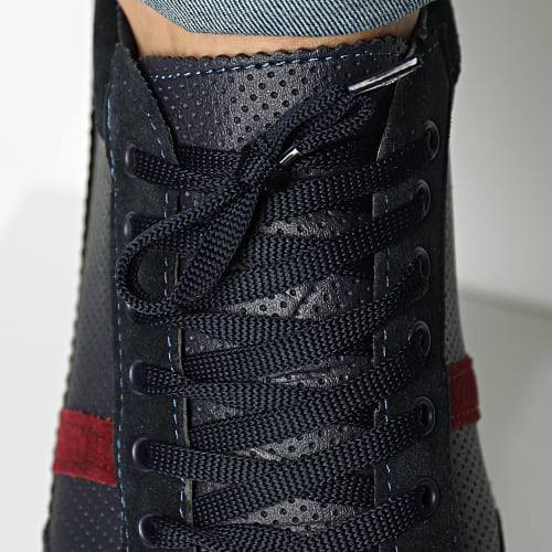 Baskets Nac-17 Navy Red