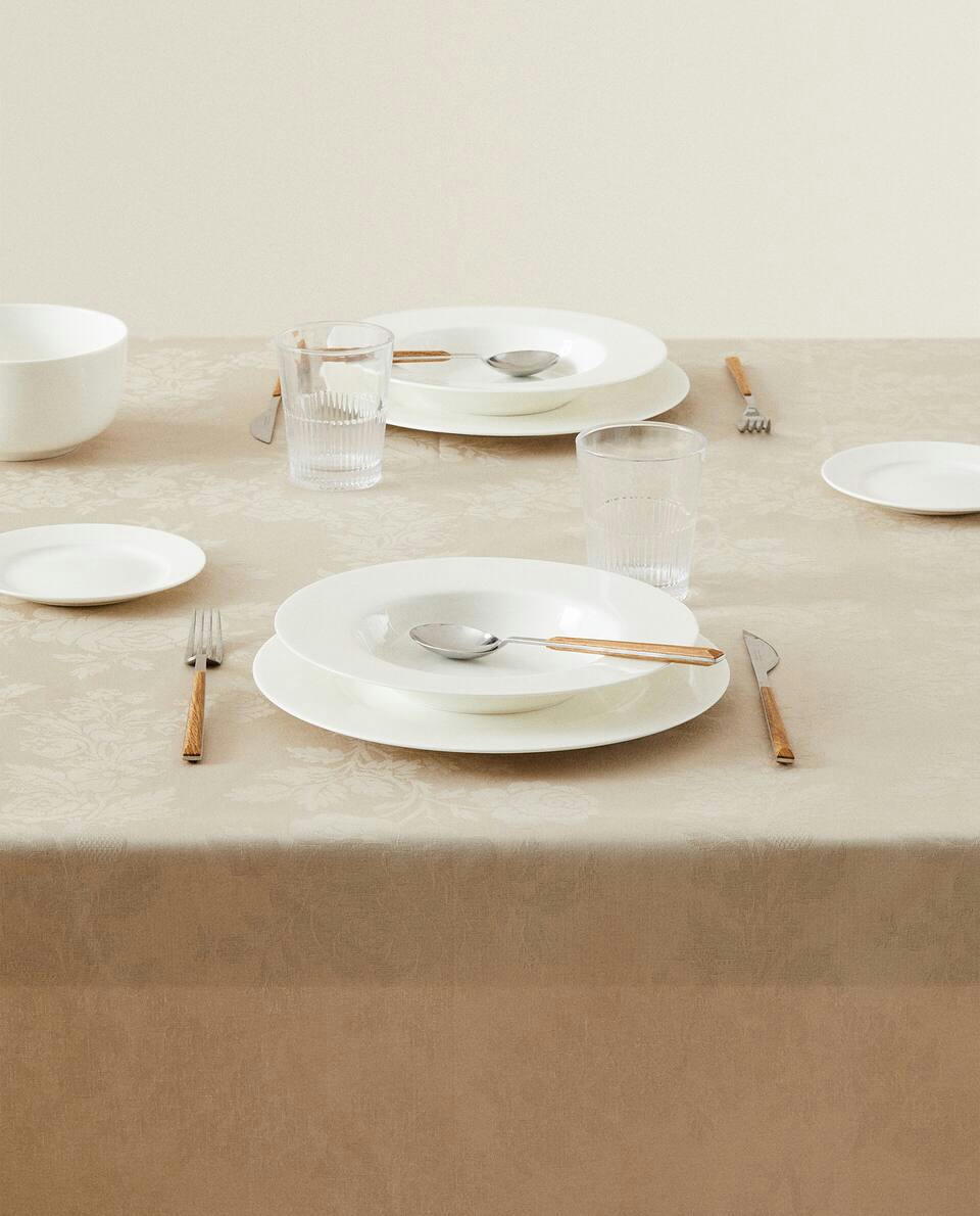 TOALHA DE MESA FLORAL JACQUARD