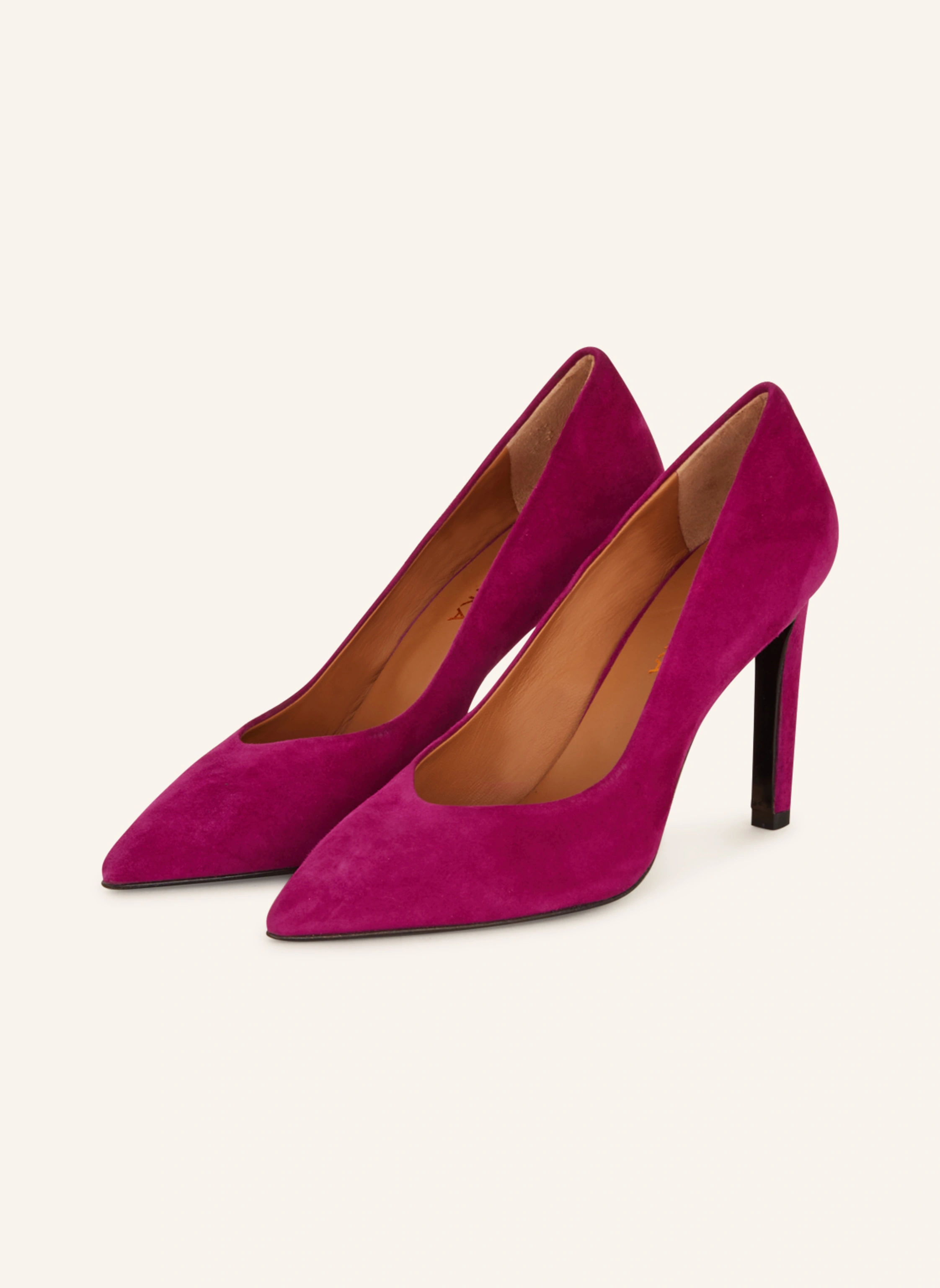 THEA MIKA Pumps CAMOSCIO