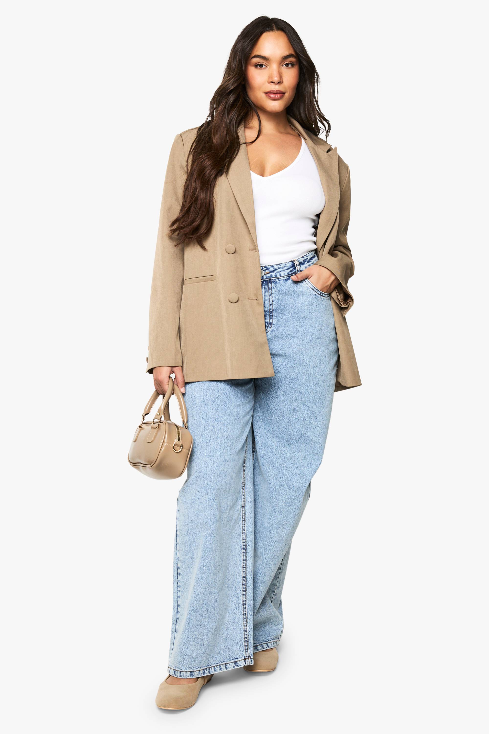 boohoo Plus Jean Modelateur de Fessier à Taille Haute et Jambes Larges