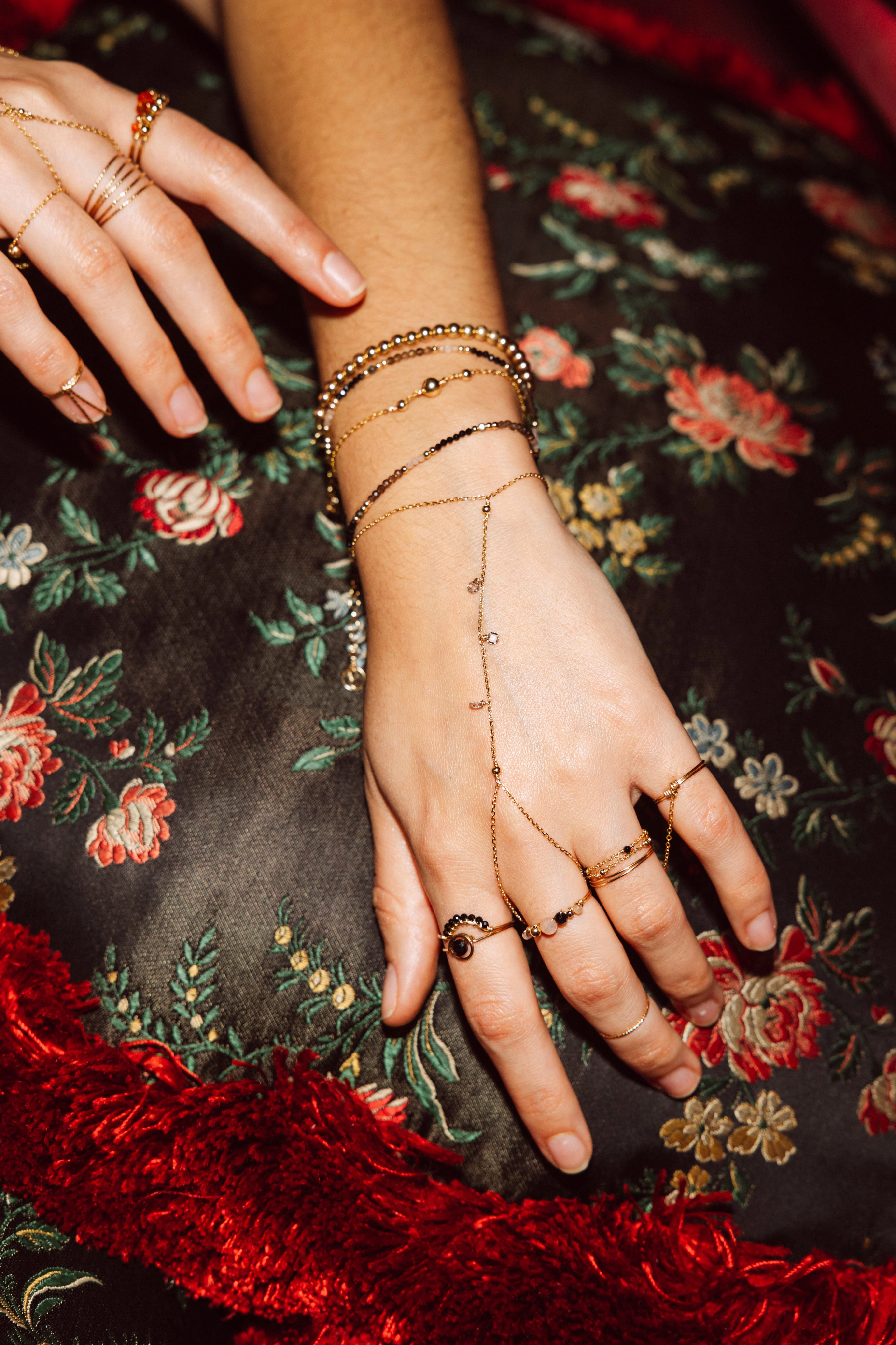 QUEEN - Bracelet perles | Doré