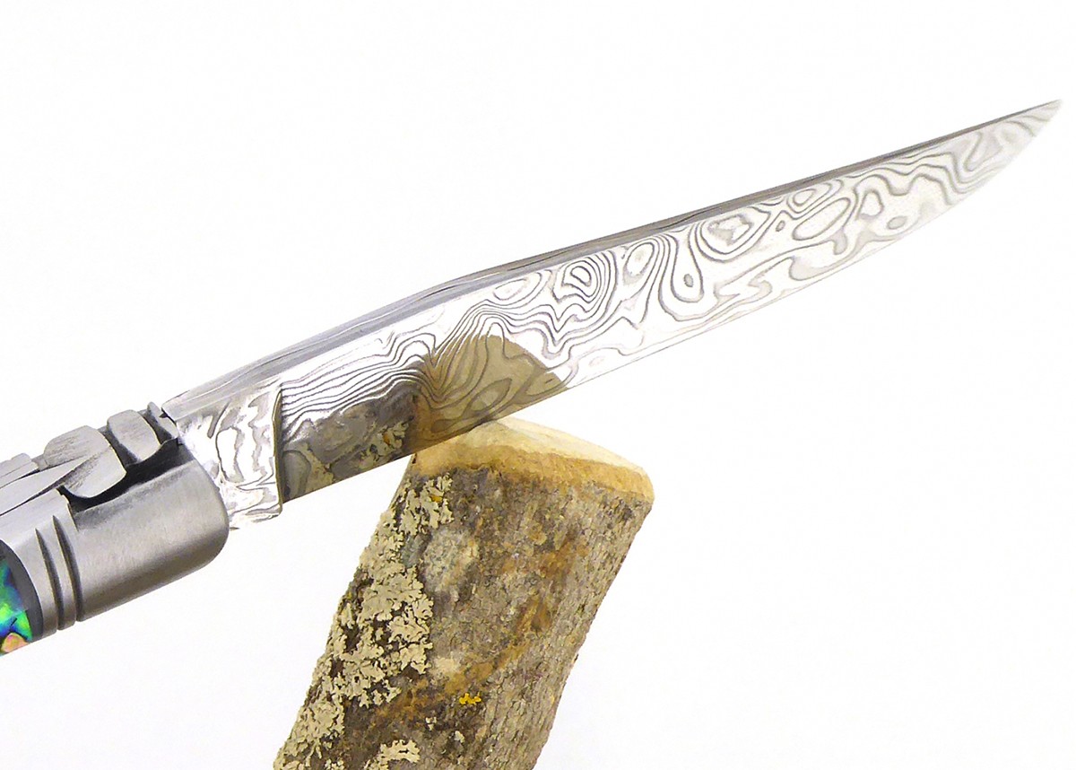 VENDU - Couteau Laguiole avec un manche en Manche en Abalone