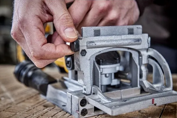 Dewalt 18v xr lamello rillefræsemaskine 2 x 5ah