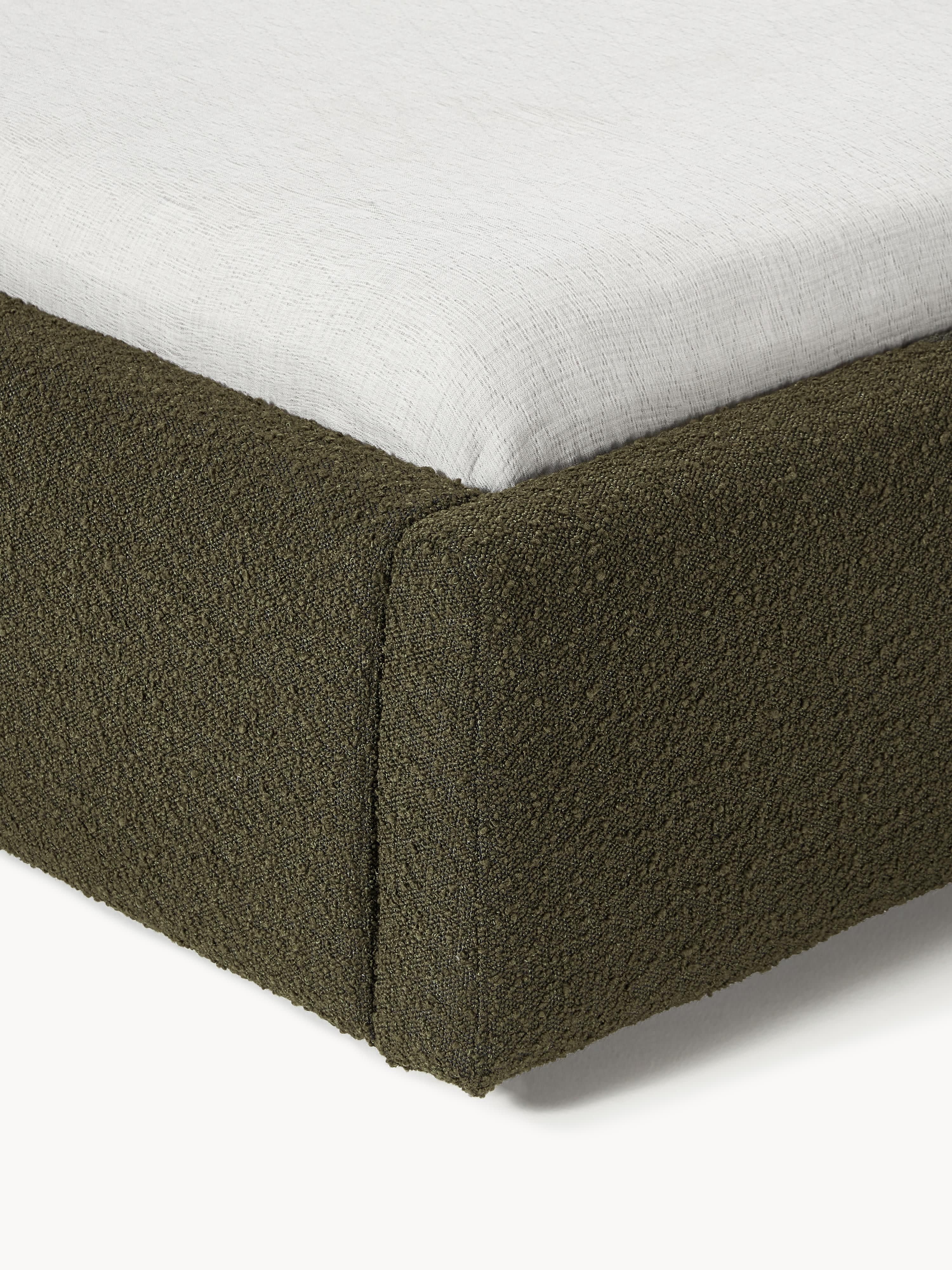 Bouclé gestoffeerd bed Cloud met opbergruimte