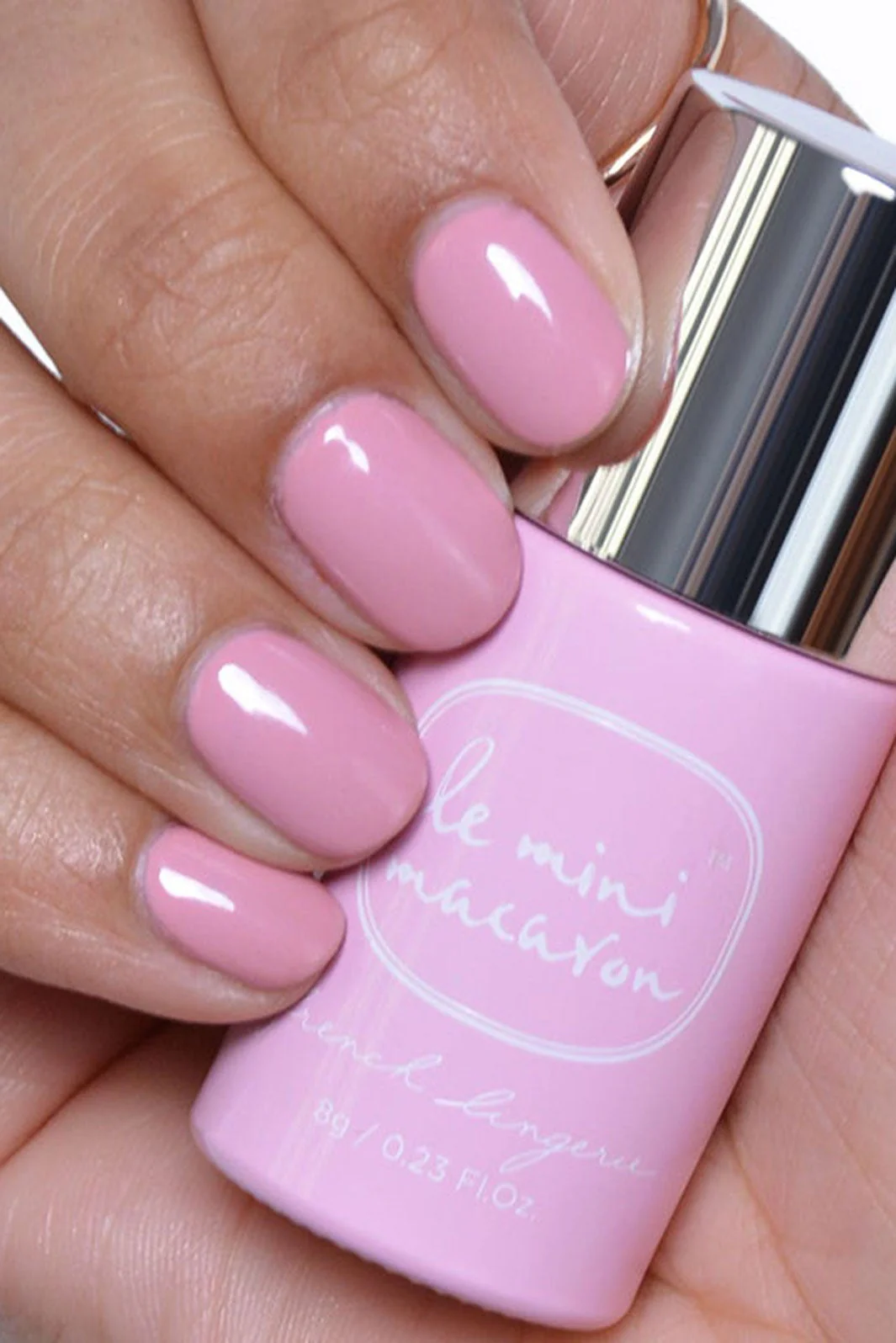 Le Mini Macaron Neglelak Gel giselle