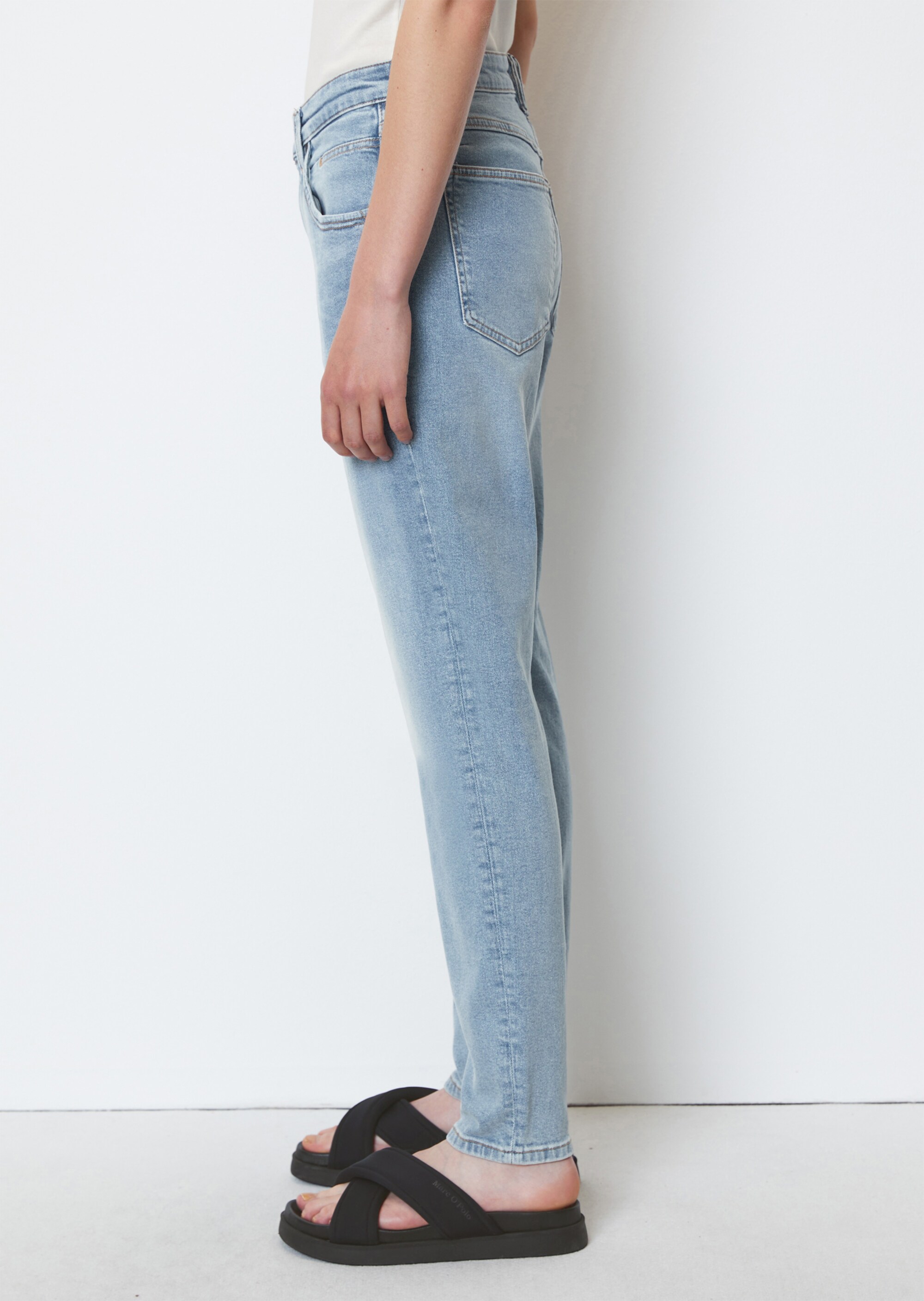Jeans Modell FREJA boyfriendaus stretchiger Bio-Baumwolle
