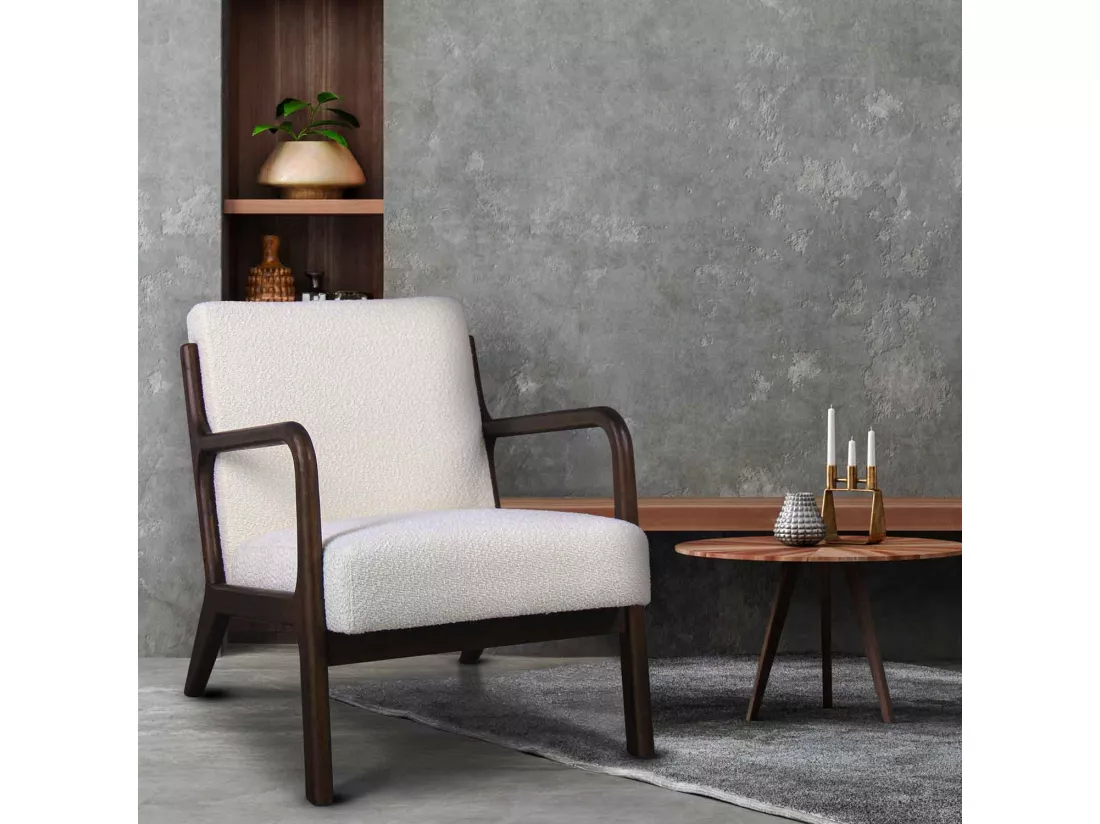 Borgia - Fauteuil en bois massif par Parawood et tissu bouclé anti-tache
