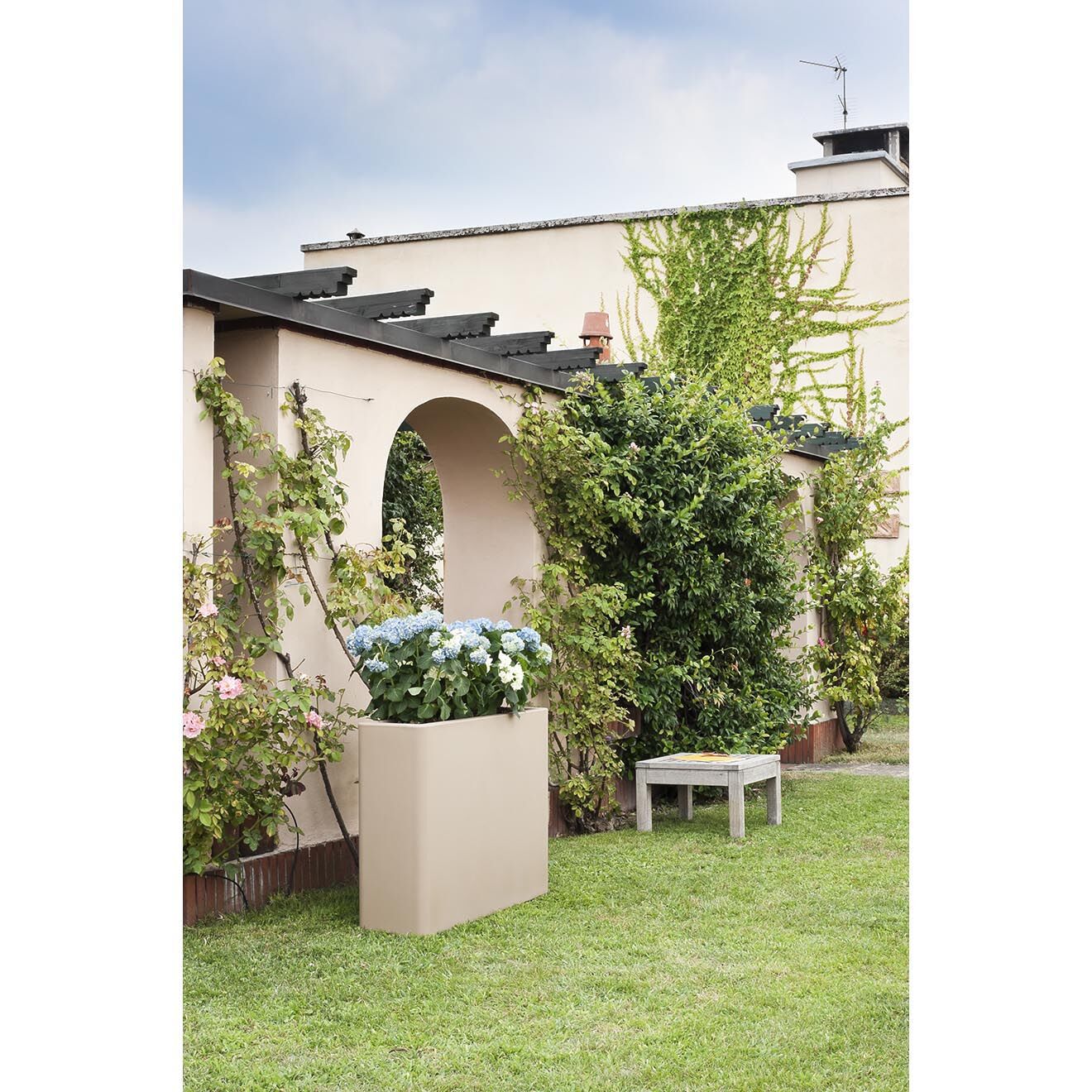 Serralunga Grand pot lumineux Rectangulaire châtaigne - 93.5x70x26.5 cm