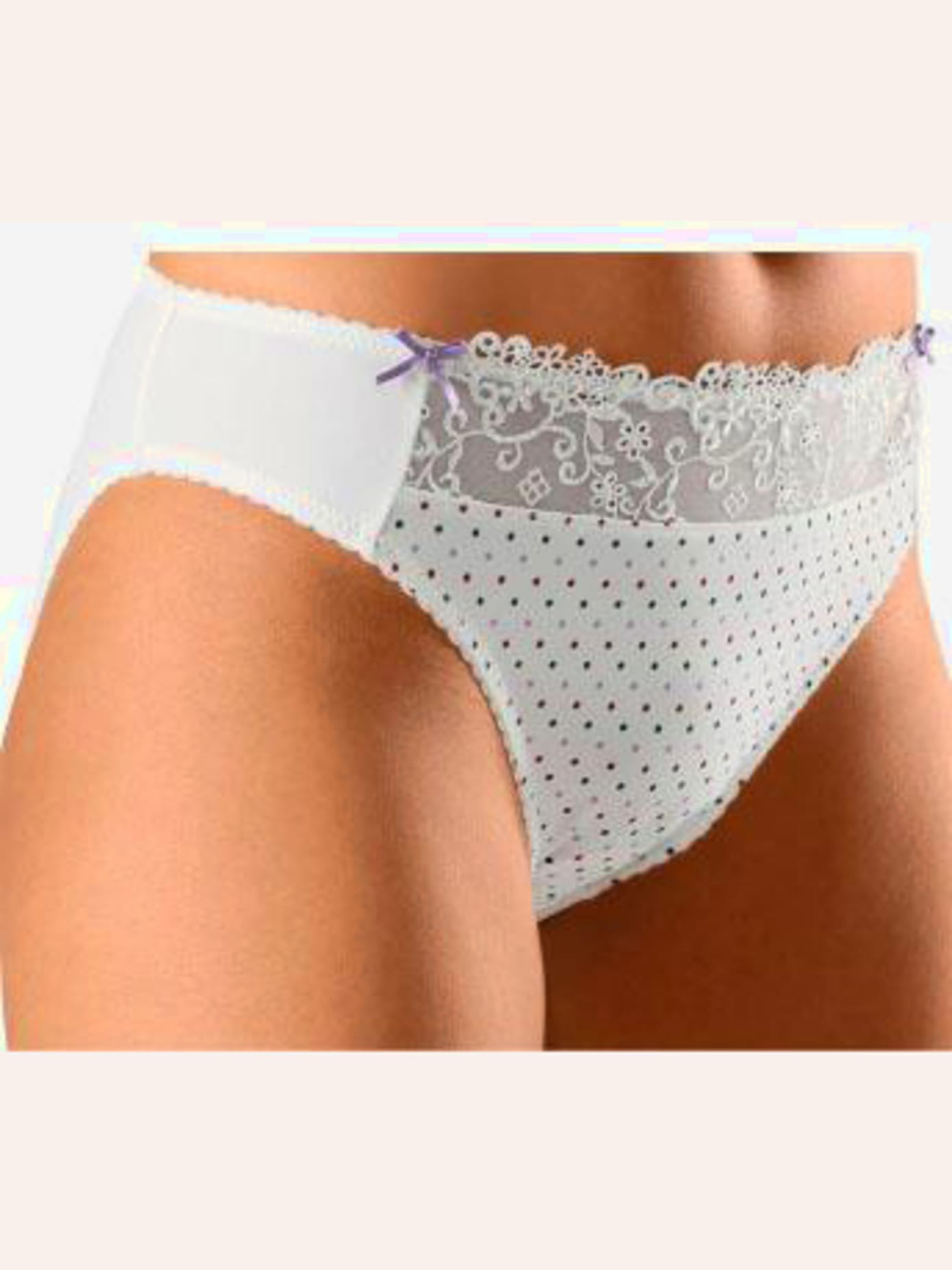 Slip intemporel. coupe basique confortable