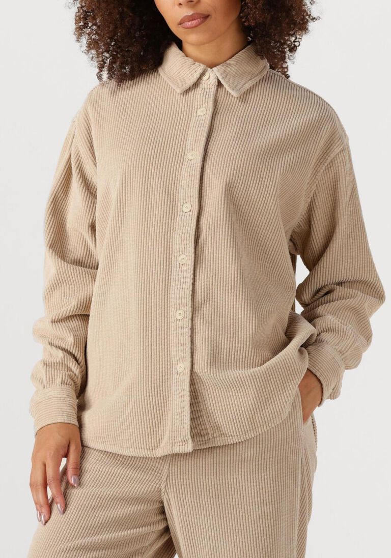 beige american vintage blouses padow